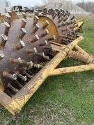 BMCO D112 Sheep foot roller 10' 3" from side to side Sr# 161