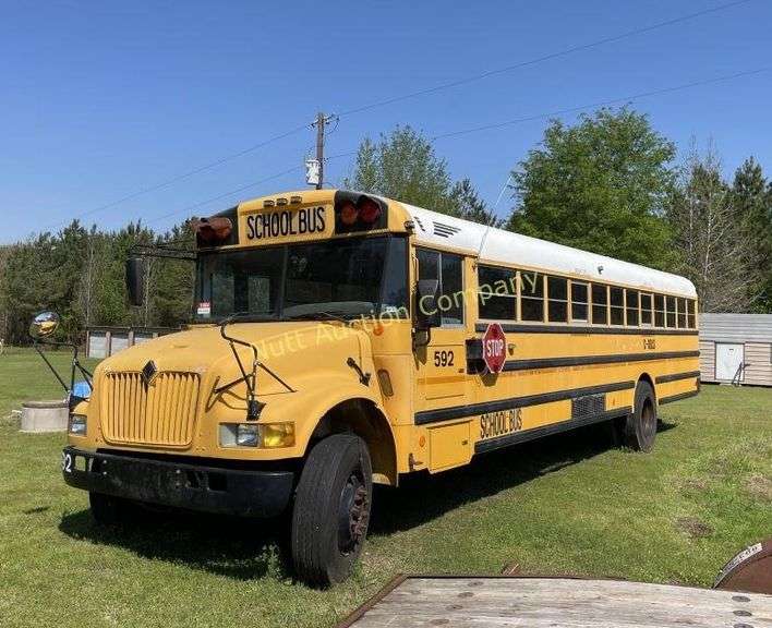 2004 International School Bus-W/TITLE 81,529 miles showing, 444E International Engine, Vin# 4DRBRABN44B973126Model #IC3S530, 