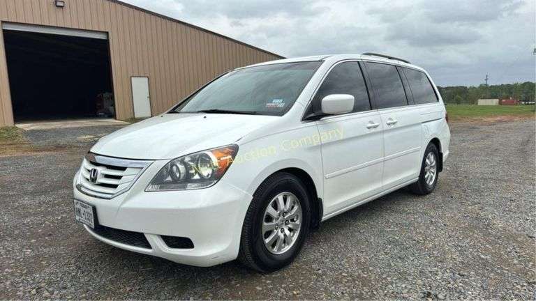 2008 Honda Odyssey- WITH TITLE Vin 5FNRL38438B014480 Miles showing 142,440 Engine V6, 3.5