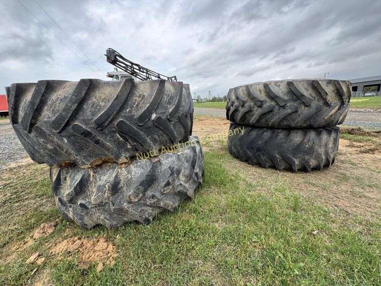 650-75R-32 Flotation Tires & Rims (!Qty 4) GVM Distribution