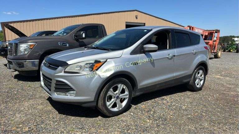 2015 Ford Escape 4 Door Utility-W/TITLE Vin 1FMCU0G77FUA29058 Miles showing 161,354 Engine I4, 2.5