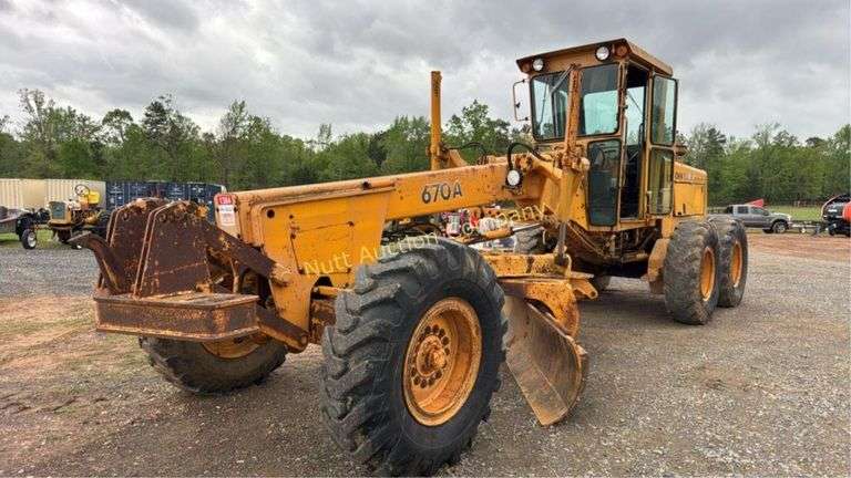 1982 John Deere 670A Motor grader, Powershift, New Hydraulic Pump - SR#405816DW