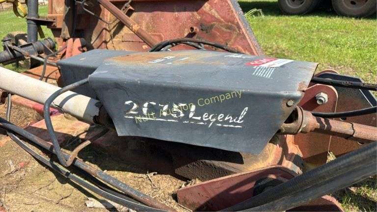 Legend 2615 Rotary Cutter - Nutt Auction