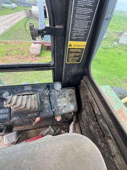 John Deere 5830 Forage Harvester - NON RUNNING SR# E05830X810359