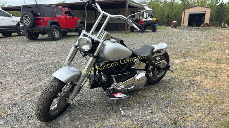99 Harley Davidson Soft Tail Motorcycle, WITH TITLE New Paint, New 88 Cubic inch S&S Engine, New tires