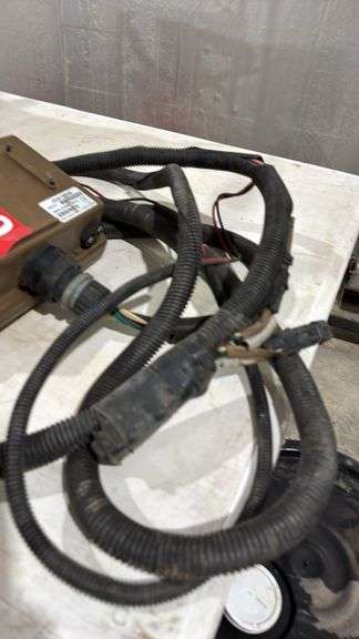 John Deere AE74141 Agricultural Equipment Controller, Serial: PCXL00486713 for JD 468 Baler
