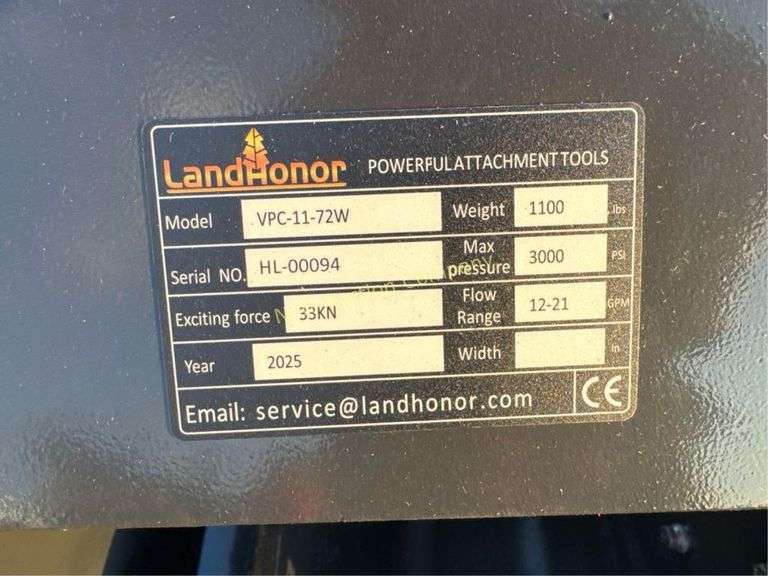 LandHonor VPC-11-72W Vibratory Plate Compactor, 11