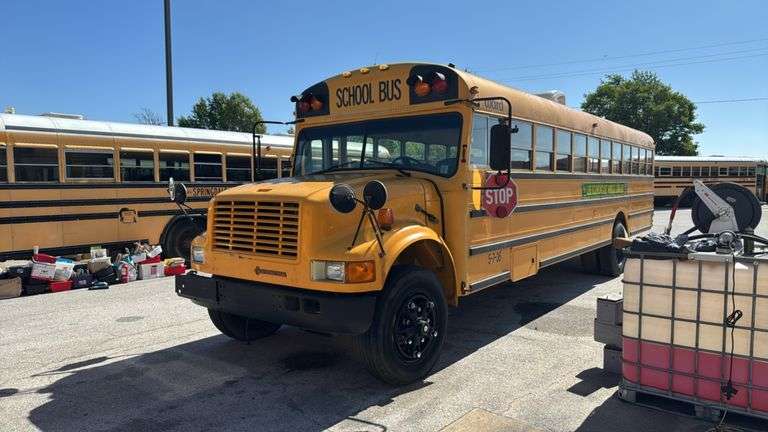1992 International 3000 School Bus -DTA 360 Diesel- w/TITLE