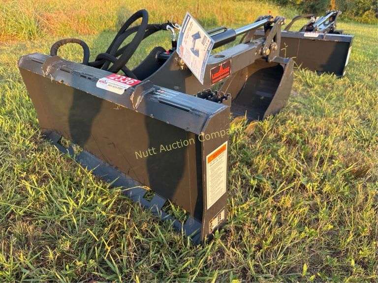 Land Honor BH-12-72D Skid Steer Backhoe Attachment Land Honor BH-12-72D Skid Steer Backhoe Attachment, 2025 model, weight 455