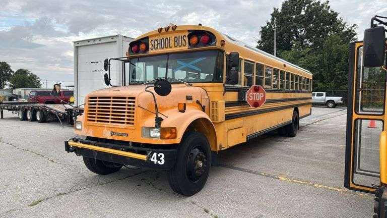 2000 Blue Bird School Bus, International T444E B190 Diesel Engine- MSO and BILL OF SALE
