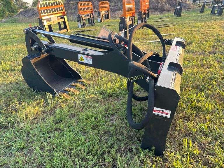 Land Honor BH-12-72D Skid Steer Backhoe Attachment Land Honor BH-12-72D Skid Steer Backhoe Attachment, 2025 model, weight 455