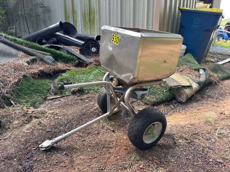 Tow-Behind Broadcast Spreader, Metal Frame, Pneumatic Tires
