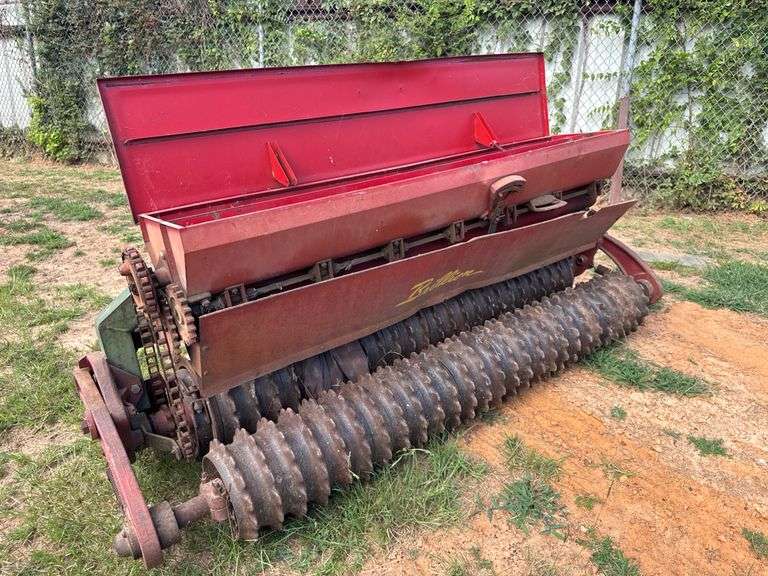 Brillion Sure Stand Seeder, Chain-Driven, Condition unknown