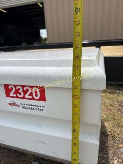 Weather Guard Truck Tool Box 655-3-01, Serial: 122