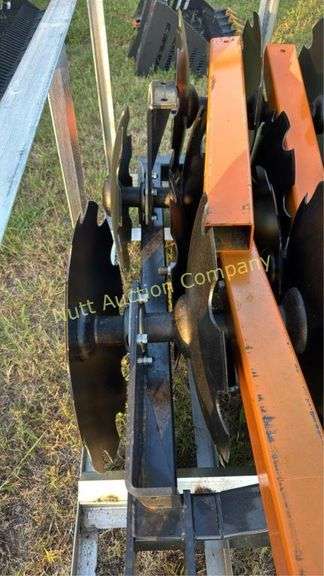 LandHonor Disc Harrow DH-22-72W, 84" Width, Cat I