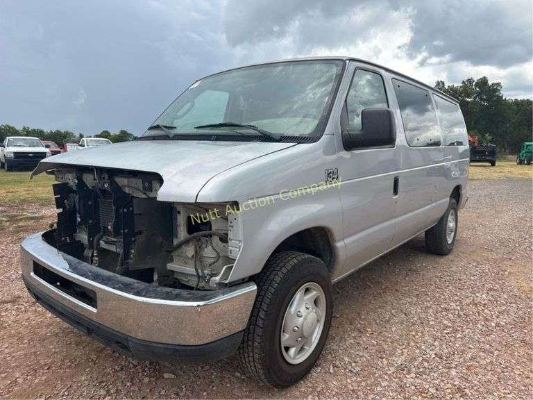 2008 Ford E350 E-Series Van Vin 1FBNE31L88DB45877 Miles showing 115,534 Engine V8, 5.4
