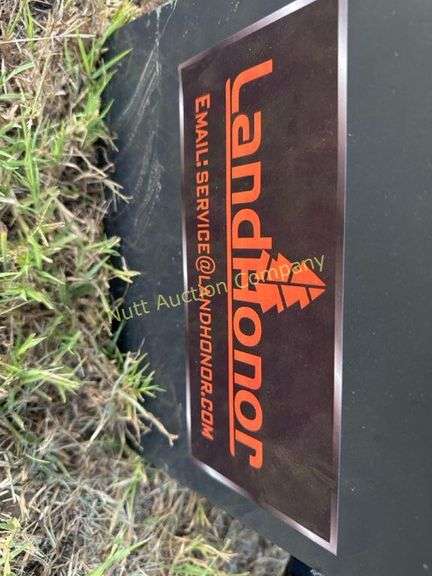 LandHonor SKID STEER 3 POINT HITCH ADAPTER