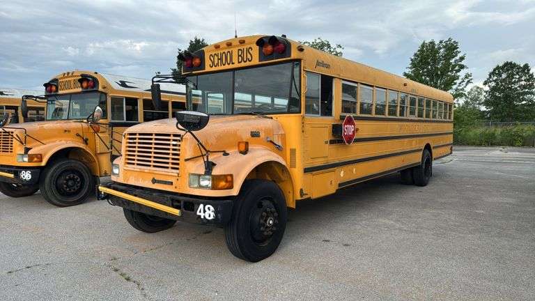1998 International School Bus, T444E B190F Diesel Engine- MSO and BILL OF SALE
