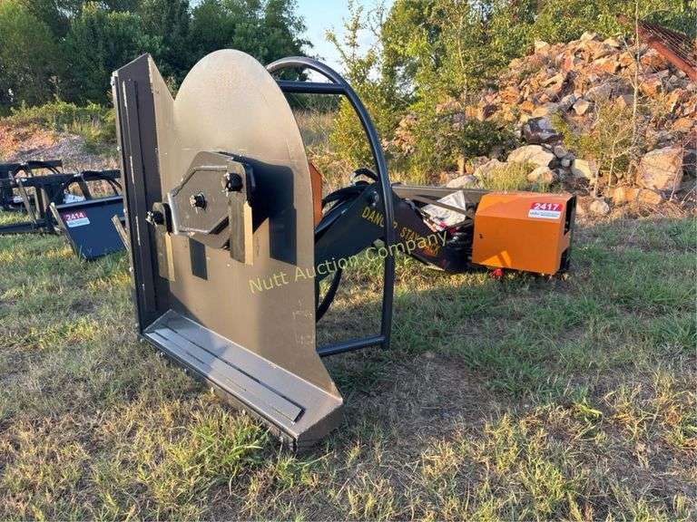 LandHonor Skid Steer Articulating Brush Cutter Att