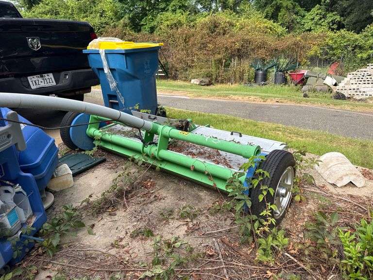 LitterKat Synthetic Sports Turf Sweeper, ground driven