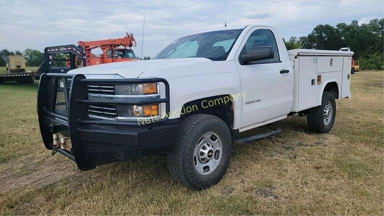 2015 Chevrolet Silverado 2500 4x4 Vin 1GB0KUEG9FZ525543 Miles showing 216,088 Engine V8, Vortec 6000 includes Reading utility