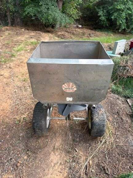 Tow-Behind Broadcast Spreader, Metal Frame, Pneumatic Tires