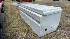 Weather Guard Truck Tool Box 655-3-01, Serial: 122