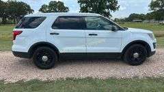 2016 Ford Explorer Police Interceptor AWD Vin 1FM5K8AR5GGB65664 Miles showing 73,303 Engine V6, 3.7