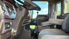 2007 Kenworth W900 Tractor Truck Vin 1XKWPBEX971206238 Engine Cat C15 diesel Truck will start and run but has transmission is