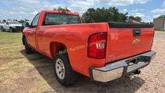 2012 Chevrolet Silverado 1500 Vin 1GCNCPE05CZ322826 Drivetrain 4x2 Miles showing 161,017 Engine V8, 5.3