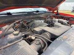 2014 Chevrolet Silverado 1500 Vin 1GCRCPEC1EZ335927 Drivetrain 4x2 Miles showing 223,461 Engine V8, 5.3 Automatic transmissio