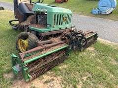 John Deere 2653A Riding Greens Mower, Diesel Engine, Hydrostatic. Condition unknown