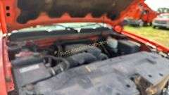 2007 Chevrolet Silverado 2500 HD Vin 1GCHC24K97E574580 Drivetrain 4x2 Miles showing 193,951 Engine V8, 6 Per seller, truck ha