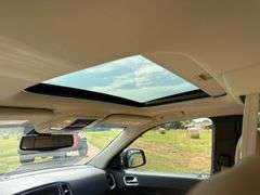 2011 Dodge Durango Citadel, 5.7L Hemi, showing 196,228 miles, 3rd row, leather