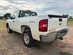 2011 Chevrolet Silverado 1500 4x4 Vin 1GCNKPEA0BZ138193 Miles showing 128,639 Engine V8, 4.8 Automatic transmission