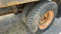 1997 Ford F800 Dump Truck Vin 1FDPF80C5VVA16593 Miles showing 38,964 Engine Cummins 5.9 6 speed manual transmission.