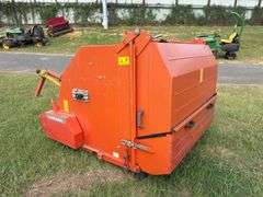 Wiedenmann Terra Clean 120 Turf Sweeper, Condition unknown