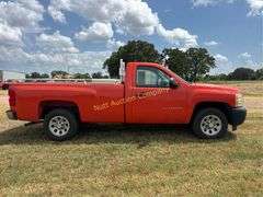 2010 Chevrolet Silverado 1500 Vin 1GCPCPE02AZ230398 Drivetrain 4x2 Engine V8, 5.3 Automatic transmission