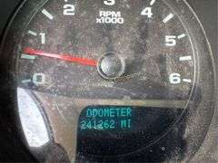2011 Chevrolet Silverado 1500 Vin 1GCNCPE03BZ427581 Miles showing 241,262 Engine V8, 5.3