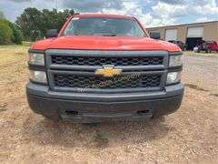 2014 Chevrolet Silverado 1500 Vin 1GCRCPEC1EZ335927 Drivetrain 4x2 Miles showing 223,461 Engine V8, 5.3 Automatic transmissio