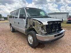 2008 Ford E350 E-Series Van Vin 1FBNE31L88DB45877 Miles showing 115,534 Engine V8, 5.4