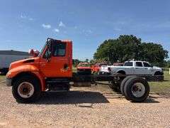 2005 International 4300 SBA 4x2 Vin 1HTMMAAN85H119173 Miles showing 56,986 Engine DT466 Maxxforce Eaton Fuller 6 speed transm