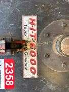 Coats HIT-6000 Truck Tire Changer, Electric, 1.5hp, bead breaker