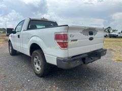 2009 Ford F-150 Vin 1FTRF12W49KB89542 Drivetrain 4x2 Miles showing 169,123 Engine V8, 4.6 Automatic transmission