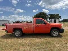 2007 Chevrolet Silverado 1500 Vin 1GCEC14007Z609334 Drivetrain 4x2 Miles showing 145,393 Engine V8, 5.3 Automatic transmissio