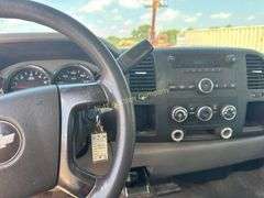 2007 Chevrolet Silverado 2500 HD Vin 1GCHC24K97E574580 Drivetrain 4x2 Miles showing 193,951 Engine V8, 6 Per seller, truck ha