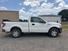 2009 Ford F-150 Vin 1FTRF12W49KB89542 Drivetrain 4x2 Miles showing 169,123 Engine V8, 4.6 Automatic transmission