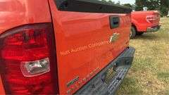 2010 Chevrolet Silverado 1500 Vin 1GCPCPE09AZ229944 Drivetrain 4x2 Miles showing 186,182 Engine V8, 5.3