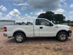 2008 Ford F-150 Vin 1FTRF12W28KD60139 Drivetrain 4x2 Engine V8, 4.6 Automatic transmission