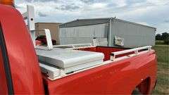 2010 Chevrolet Silverado 1500 Vin 1GCPCPE09AZ229944 Drivetrain 4x2 Miles showing 186,182 Engine V8, 5.3